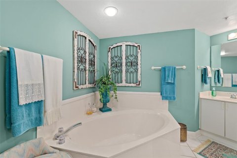 Condominio en venta en Daytona Beach Shores, Florida, 2 dormitorios, 143.07 m2 № 1685171 - foto 5