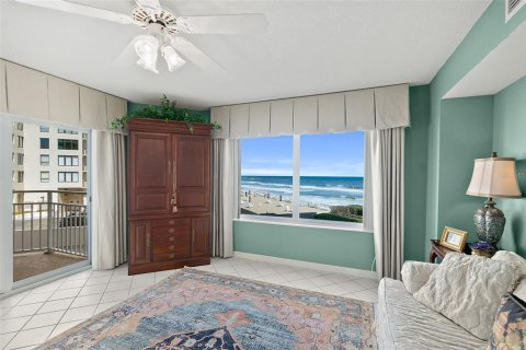 Condominio en venta en Daytona Beach Shores, Florida, 2 dormitorios, 143.07 m2 № 1685171 - foto 13
