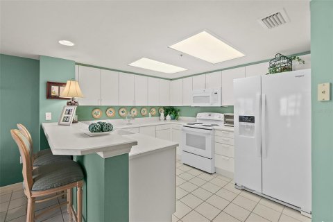 Condominio en venta en Daytona Beach Shores, Florida, 2 dormitorios, 143.07 m2 № 1685171 - foto 24