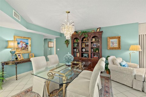 Condominio en venta en Daytona Beach Shores, Florida, 2 dormitorios, 143.07 m2 № 1685171 - foto 23