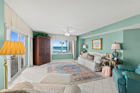 Condominio en venta en Daytona Beach Shores, Florida, 2 dormitorios, 143.07 m2 № 1685171 - foto 14