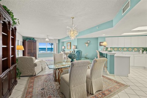 Condominio en venta en Daytona Beach Shores, Florida, 2 dormitorios, 143.07 m2 № 1685171 - foto 11