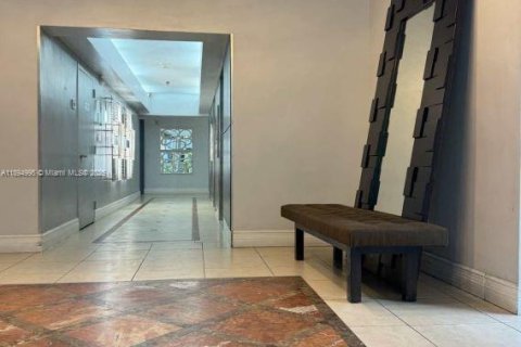 Снять в аренду кондоминиум в Майами, Флорида 2 спальни, № 1947482 - фото 18