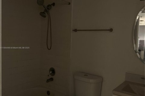 Снять в аренду кондоминиум в Майами, Флорида 2 спальни, № 1947482 - фото 9