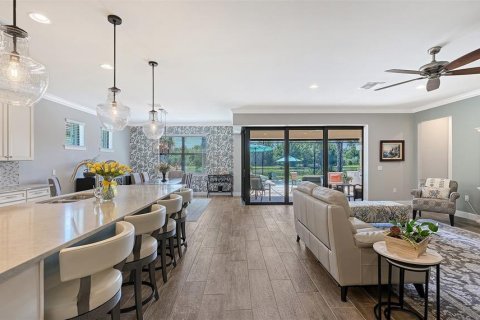 Villa ou maison à vendre à Bradenton, Floride: 3 chambres, 231.14 m2 № 2423913 - photo 10