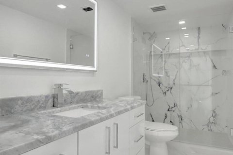 Condo in Delray Beach, Florida, 2 bedrooms № 2153774 - photo 7