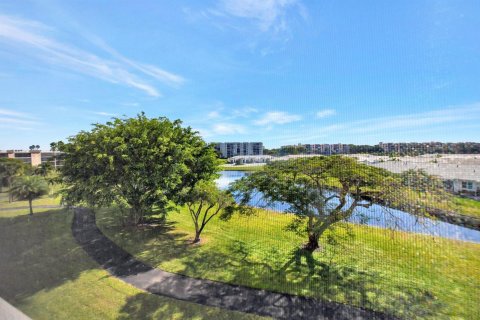 Condo in Delray Beach, Florida, 2 bedrooms № 2153774 - photo 5