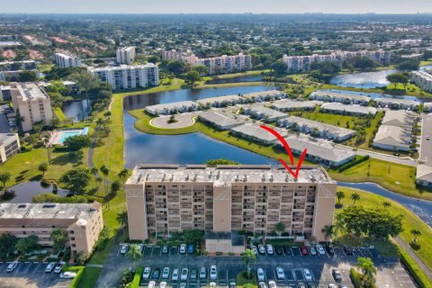 Condo in Delray Beach, Florida, 2 bedrooms № 2153774 - photo 24
