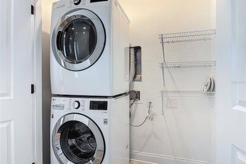 Casa en venta en Sanford, Florida, 2 dormitorios, 150.22 m2 № 1740506 - foto 18