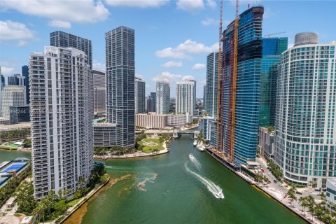 Condo in Miami, Florida, 2 bedrooms  № 2056390