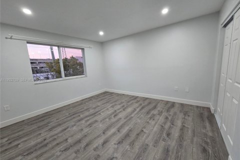 Copropriété à vendre à Hialeah, Floride: 2 chambres, 97.55 m2 № 1955588 - photo 19