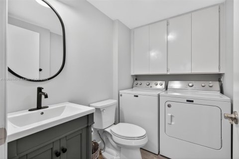 Townhouse in Jupiter, Florida 2 bedrooms, 114.83 sq.m. № 1952662 - photo 26