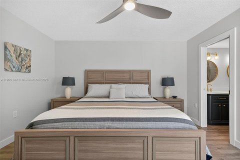 Townhouse in Jupiter, Florida 2 bedrooms, 114.83 sq.m. № 1952662 - photo 17