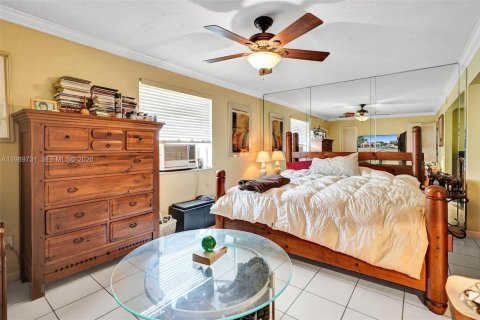 Купить кондоминиум в Майами, Флорида 2 спальни, 159.33м2, № 2051721 - фото 25