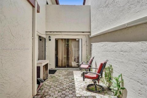 Купить кондоминиум в Майами, Флорида 2 спальни, 159.33м2, № 2051721 - фото 28