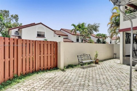 Купить кондоминиум в Майами, Флорида 2 спальни, 159.33м2, № 2051721 - фото 18