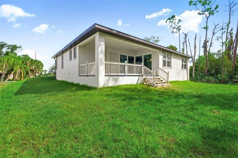 Casa en venta en Port Charlotte, Florida, 3 dormitorios, 154.59 m2 № 2147474 - foto 14