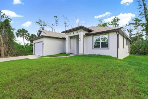 Casa en venta en Port Charlotte, Florida, 3 dormitorios, 154.59 m2 № 2147474 - foto 7
