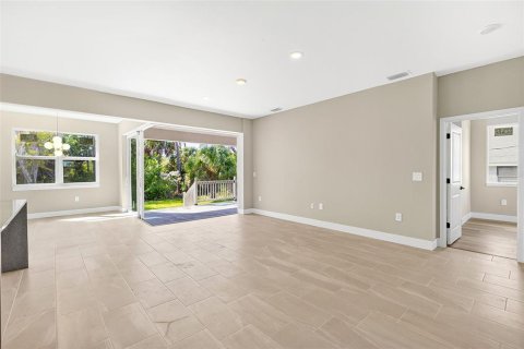 Casa en venta en Port Charlotte, Florida, 3 dormitorios, 154.59 m2 № 2147474 - foto 26