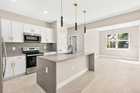 Casa en venta en Port Charlotte, Florida, 3 dormitorios, 154.59 m2 № 2147474 - foto 20