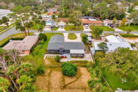 House in New Smyrna Beach, Florida 3 bedrooms, 140.47 sq.m. № 2425688 - photo 5