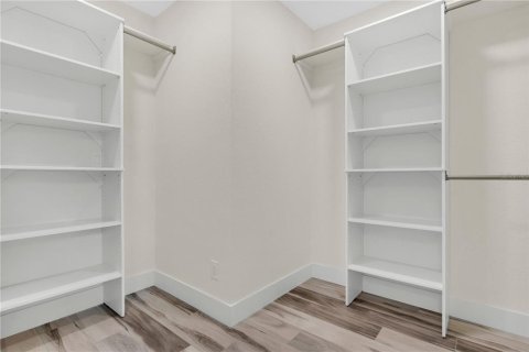 Villa ou maison à vendre à Edgewater, Floride: 3 chambres, 141.77 m2 № 2314946 - photo 17