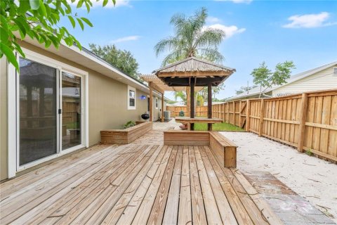 Villa ou maison à vendre à Edgewater, Floride: 3 chambres, 141.77 m2 № 2314946 - photo 28