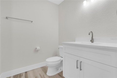 Villa ou maison à vendre à Edgewater, Floride: 3 chambres, 141.77 m2 № 2314946 - photo 19