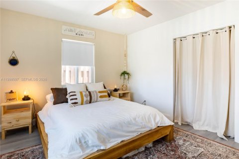 Villa ou maison à louer à Dania Beach, Floride: 2 chambres, 100.61 m2 № 2064022 - photo 8