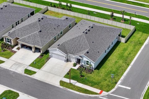 Villa ou maison à louer à Plant City, Floride: 3 chambres, 263.47 m2 № 2378229 - photo 3