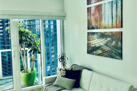 Снять в аренду кондоминиум в Майами, Флорида 1 спальня, 98.29м2, № 1867711 - фото 4