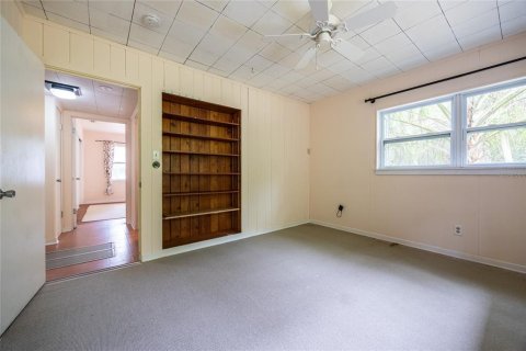 House in Melrose, Florida 4 bedrooms, 256.69 sq.m. № 1732187 - photo 28