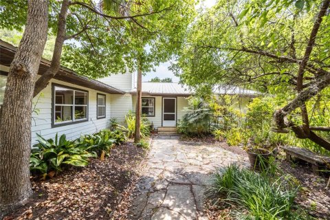 House in Melrose, Florida 4 bedrooms, 256.69 sq.m. № 1732187 - photo 5