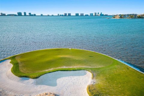 Condo in Belleair, Florida, 2 bedrooms  № 2166855 - photo 22