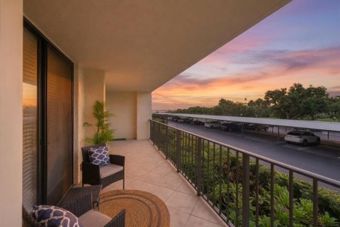 Condo in Belleair, Florida, 2 bedrooms  № 2166855 - photo 10