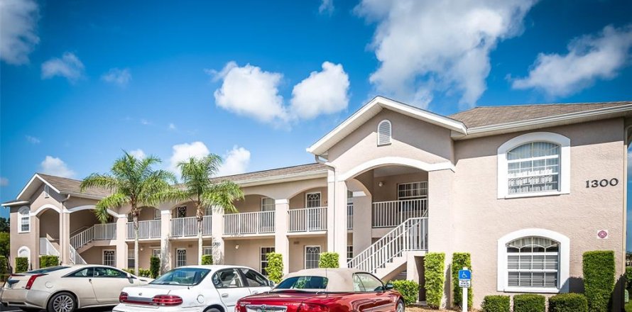 Condo à Lake Suzy, Floride, 2 chambres № 1339596