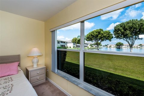 Condo in Lake Suzy, Florida, 2 bedrooms  № 1339596 - photo 24