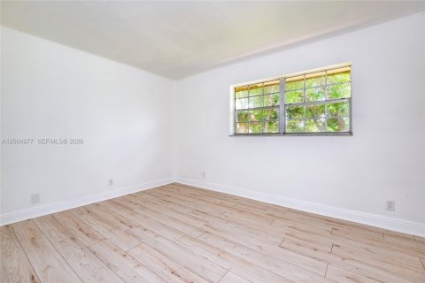 Touwnhouse à vendre à North Lauderdale, Floride: 2 chambres, 102.94 m2 № 2170571 - photo 23