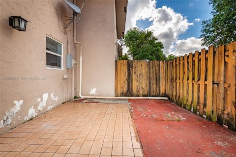 Touwnhouse à vendre à North Lauderdale, Floride: 2 chambres, 102.94 m2 № 2170571 - photo 15