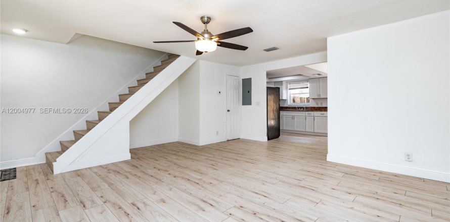 Touwnhouse à North Lauderdale, Floride 2 chambres, 102.94 m2 № 2170571