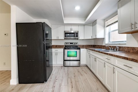 Touwnhouse à vendre à North Lauderdale, Floride: 2 chambres, 102.94 m2 № 2170571 - photo 12