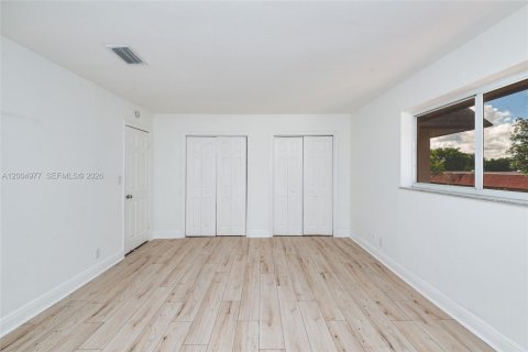 Touwnhouse à vendre à North Lauderdale, Floride: 2 chambres, 102.94 m2 № 2170571 - photo 17