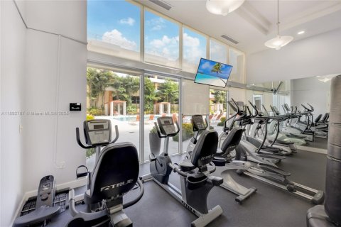 Copropriété à vendre à Aventura, Floride: 2 chambres, 102.1 m2 № 1945730 - photo 17