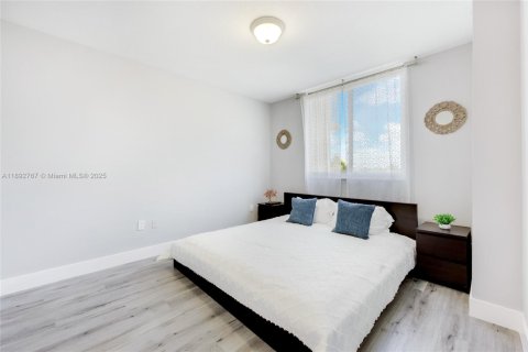 Copropriété à vendre à Aventura, Floride: 2 chambres, 102.1 m2 № 1945730 - photo 6