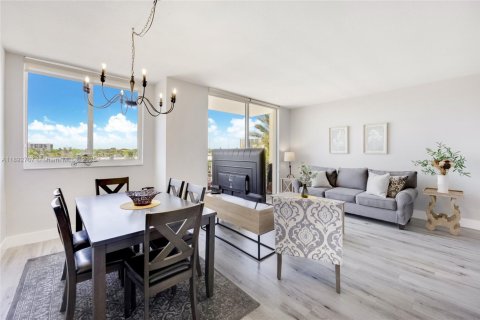 Copropriété à vendre à Aventura, Floride: 2 chambres, 102.1 m2 № 1945730 - photo 13