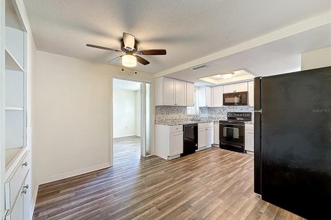 Villa ou maison à vendre à Port Richey, Floride: 3 chambres, 95.13 m2 № 1793996 - photo 17