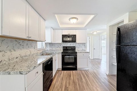Villa ou maison à vendre à Port Richey, Floride: 3 chambres, 95.13 m2 № 1793996 - photo 9