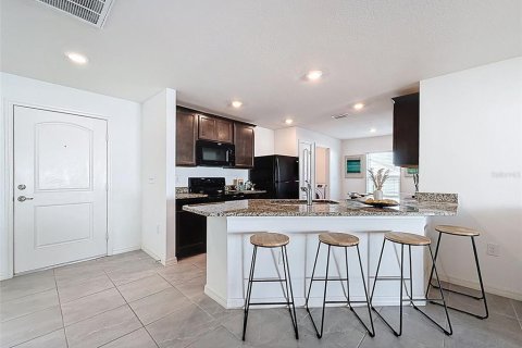 Casa en venta en Spring Hill, Florida, 3 dormitorios, 143.07 m2 № 2144031 - foto 8