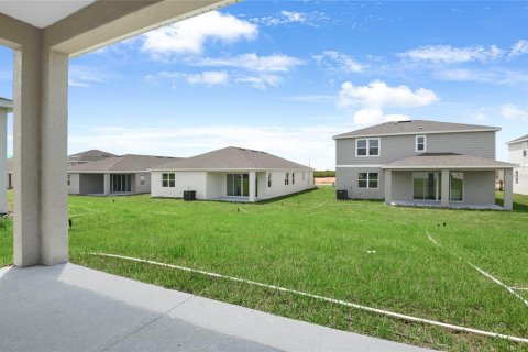 House in Dundee, Florida 4 bedrooms, 192.31 sq.m. № 1627093 - photo 17