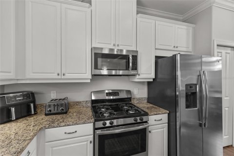 Villa ou maison à vendre à Bradenton, Floride: 3 chambres, 177.63 m2 № 2229787 - photo 11